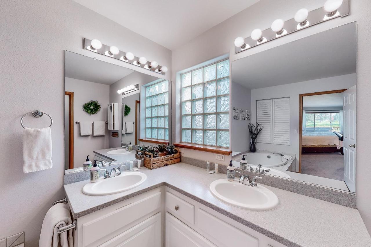 Eagle Crest Villa Redmond Luaran gambar